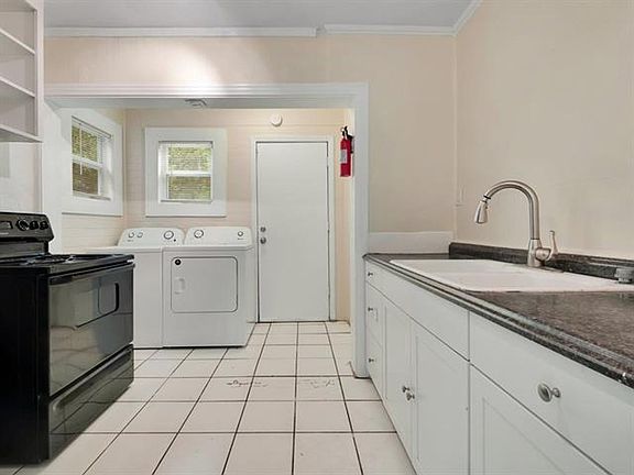 5th image of 1647 Pepper Dr