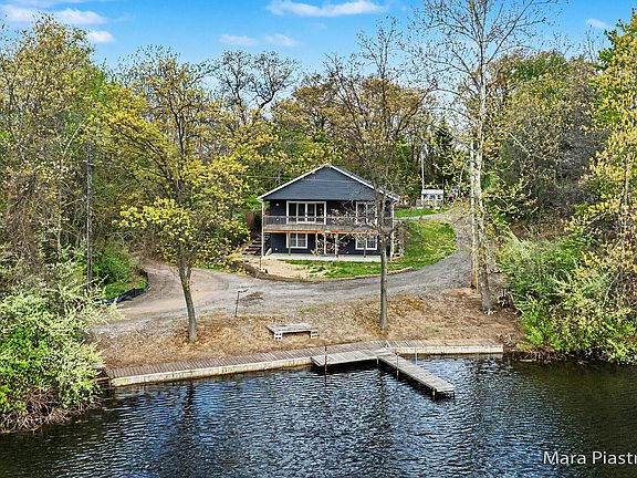2nd image of 7873 Marsh Rd