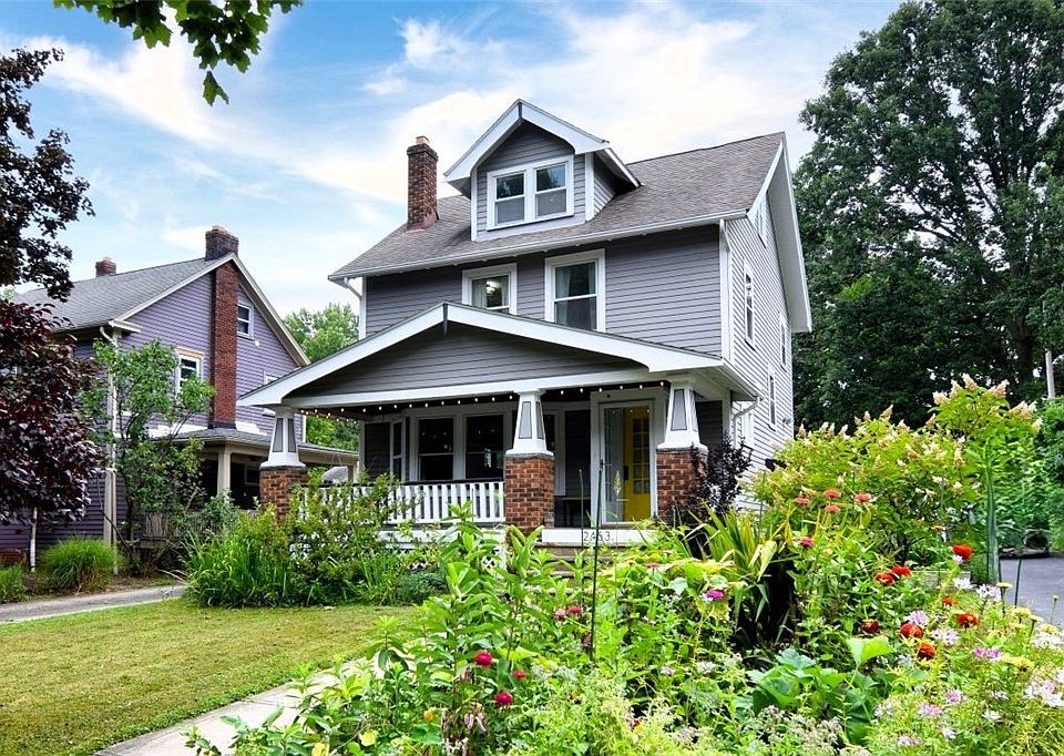1st image of 2453 Kingston Rd