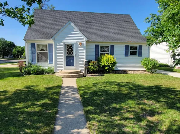 101 Church St, Marshall, MN 56258