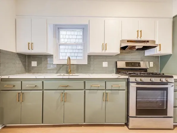 608 Palisade Avenue image 2 of 21