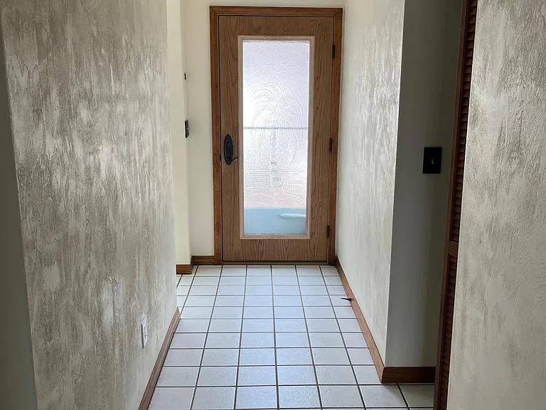 268 Florida Shores Blvd — Photo 17