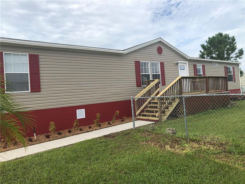 1st image of 3212 Silver Lake Ct