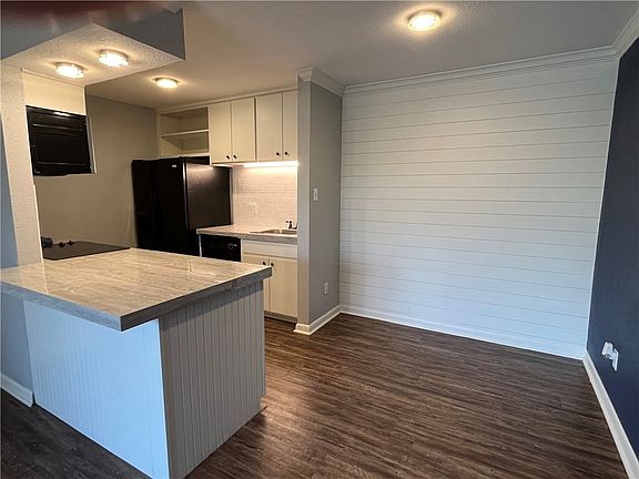 2nd image of 904 University Dr E #7