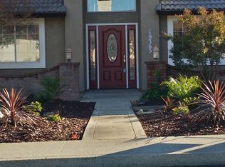 19365 Carnegie Court, Redding, CA 96003