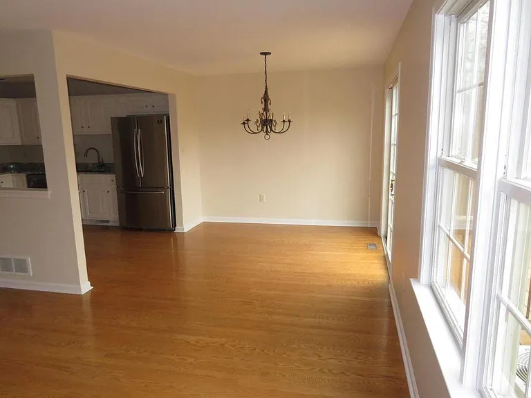 5215 Winthrop Ave — Photo 6