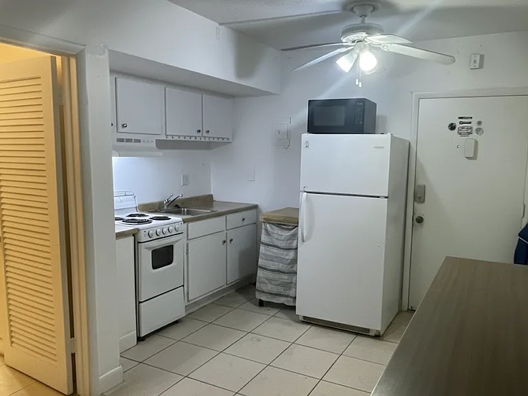 4800 Ocean Beach Blvd — Photo 7