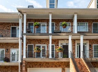 2552 Oglethorpe Cir, Atlanta, GA 30319