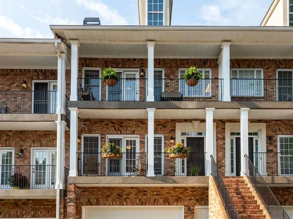 2552 Oglethorpe Cir, Atlanta, GA 30319