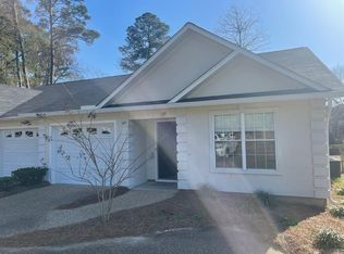 105 Lake Eagle Dr, Thomasville, GA 31792