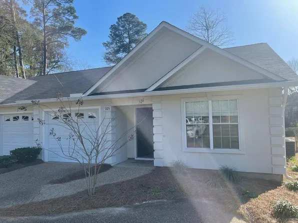 105 Lake Eagle Dr, Thomasville, GA 31792