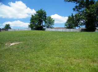 332 Burchwood Dr, Berea, KY 40403