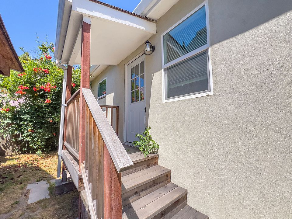 1st image of 1835 108th Ave