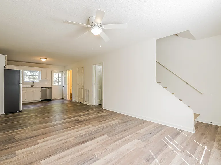 006-photo-living-room-14874837 006-photo-living-room-14874837