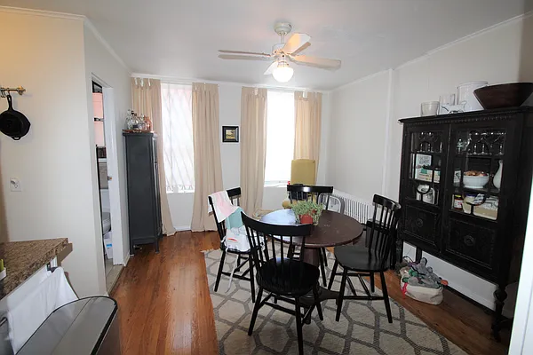 Rented by Compass | media 2