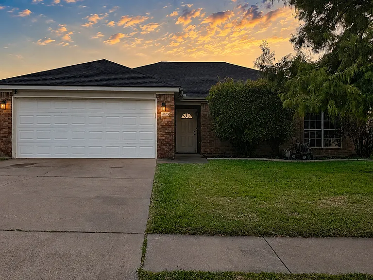 4205 Adolph Ave — Photo 1