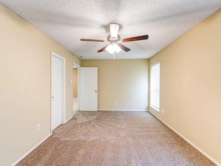 24206 Landing Way Dr — Photo 11