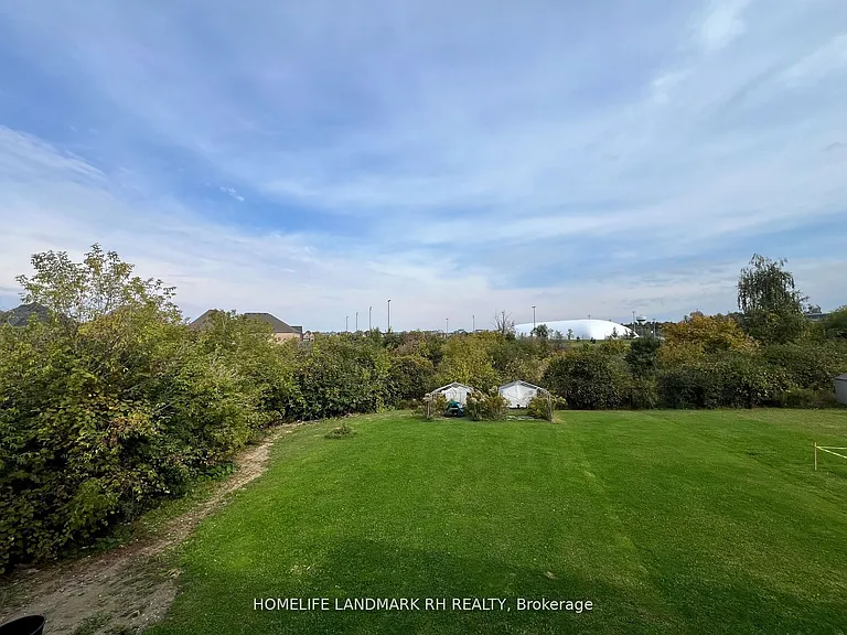28 Elyse Ct — Photo 11