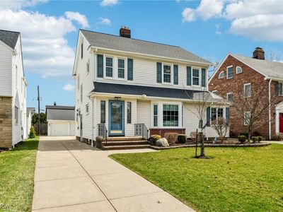 4571 W 213th St, Fairview Park, OH, 44126