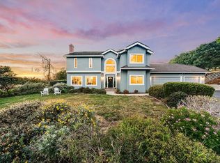 901 Meadow Rd, Aptos, CA 95003