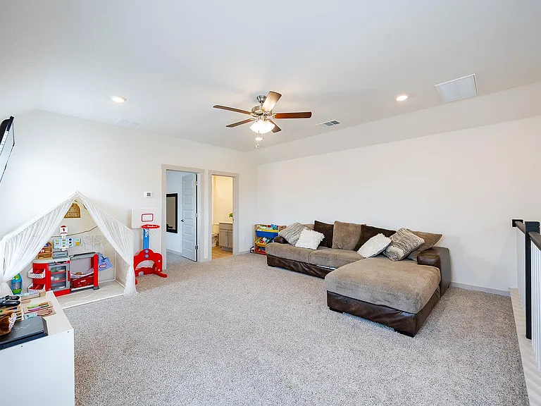 900 Balsora Cv — Photo 22