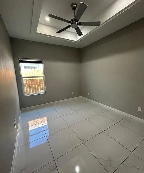 1122 Country Club Dr #4 — Photo 13