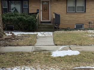 701 W Vine St, Champaign, IL