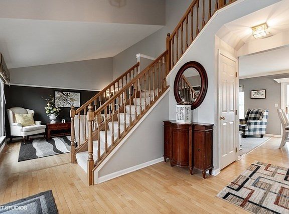 2nd image of 3 Pine Hill Dr