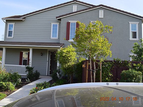 2nd image of 564 E Marcello Ave