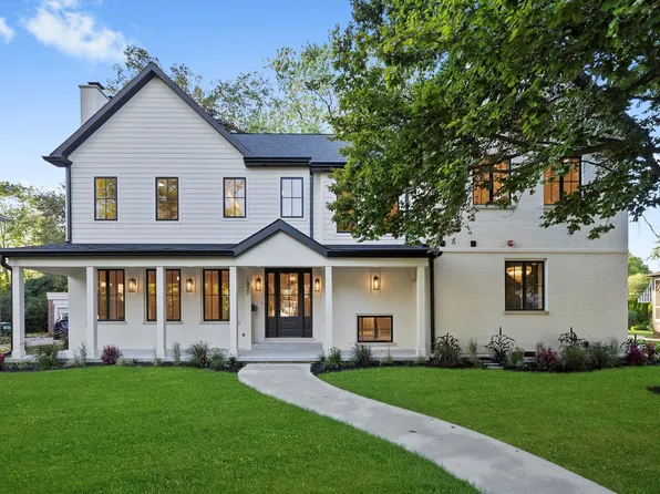 1037 Belleforte Ave, Oak Park, IL 60302