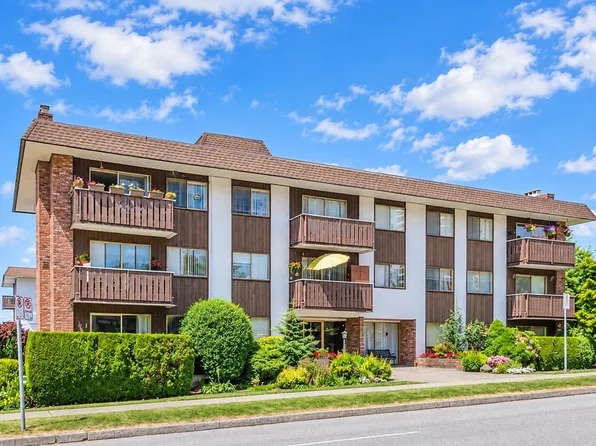 1345 Chesterfield Ave #202, North Vancouver, BC V7M 2N1