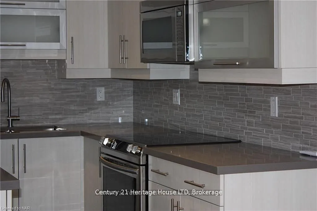 2 bed, $2,100 — Photo 2