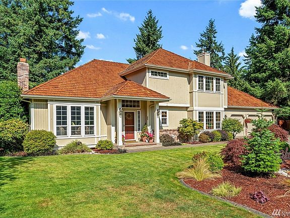 2nd image of 16602 88th Avenue Ct E