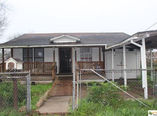 1005 E Power Ave, Victoria, TX 77901