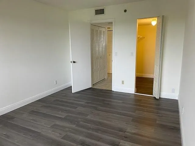 2 bed, 1.0 bath, 900 sqft, $1,575 — Photo 2