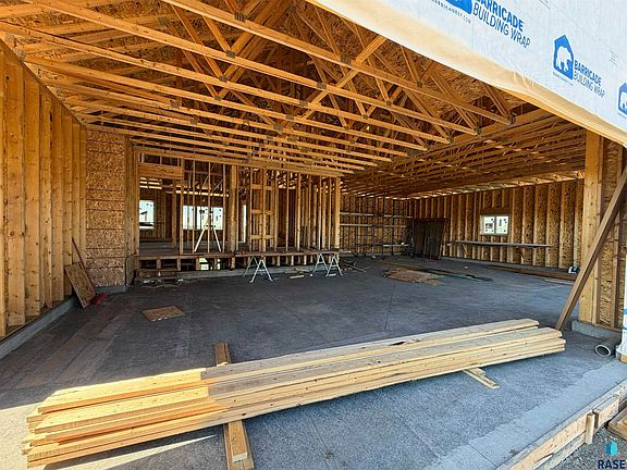5th image of 46644 Prairie Cir