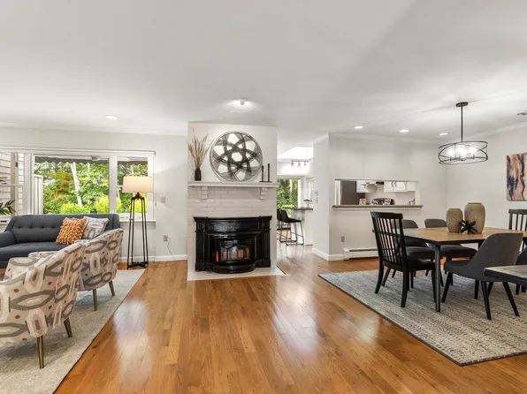 62 Blueberry Cove Road #62, Yarmouth, ME 04096