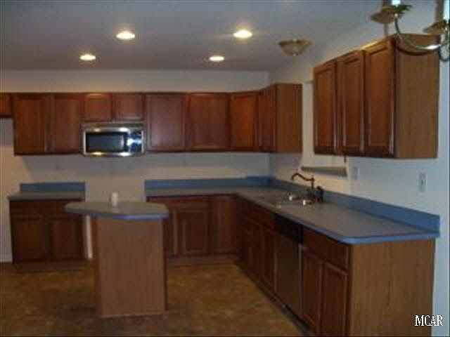 2nd image of 187 Rabbit Run Rd