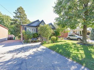 570 Exbury Cres, Mississauga, ON L5G 2P4