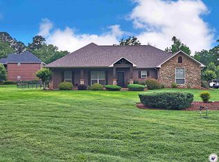 101 Oakview Dr, Texarkana, TX 75501
