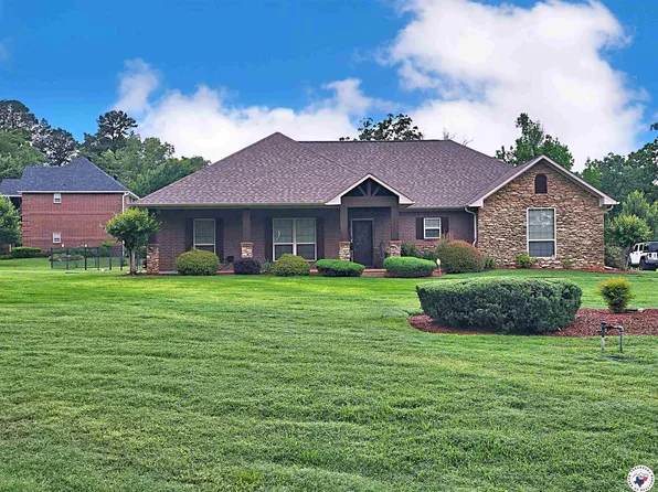 101 Oakview Dr, Texarkana, TX 75501