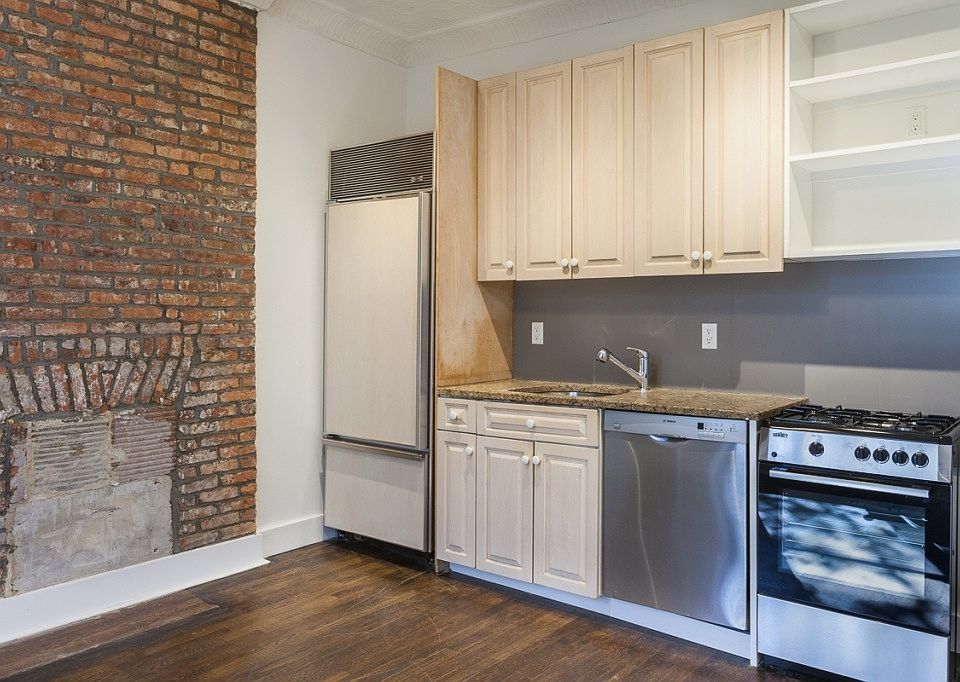 1st image of 55 Clifton Pl APT 7