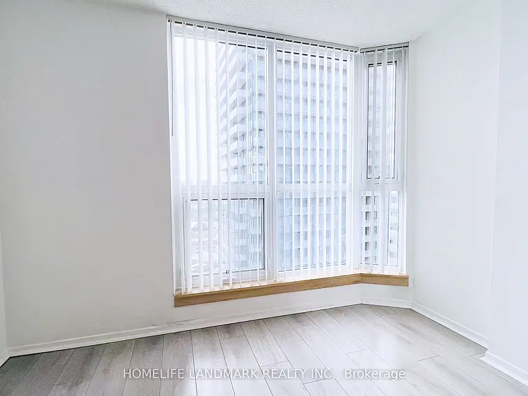 1055 Bay St #2112 — Photo 6