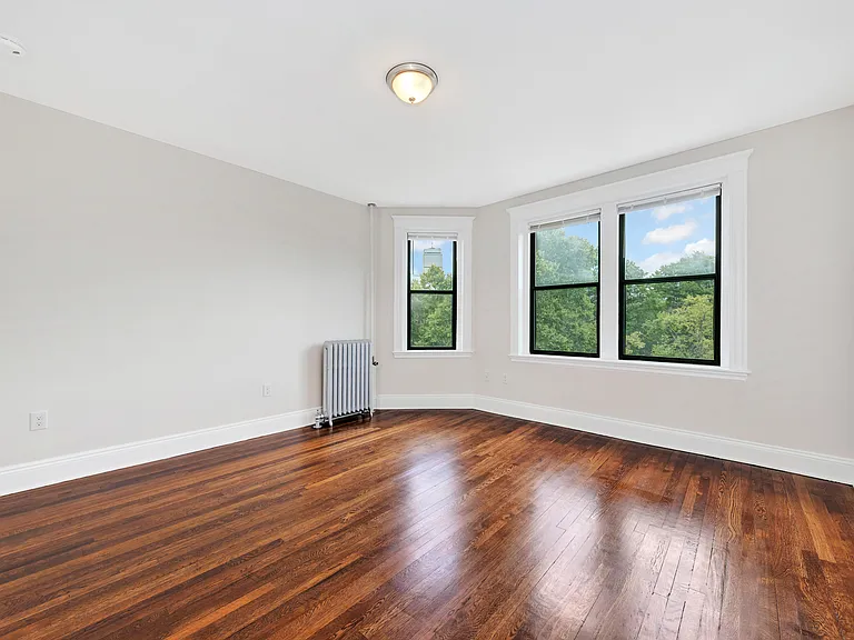 11 Park Dr #22 — Photo 24