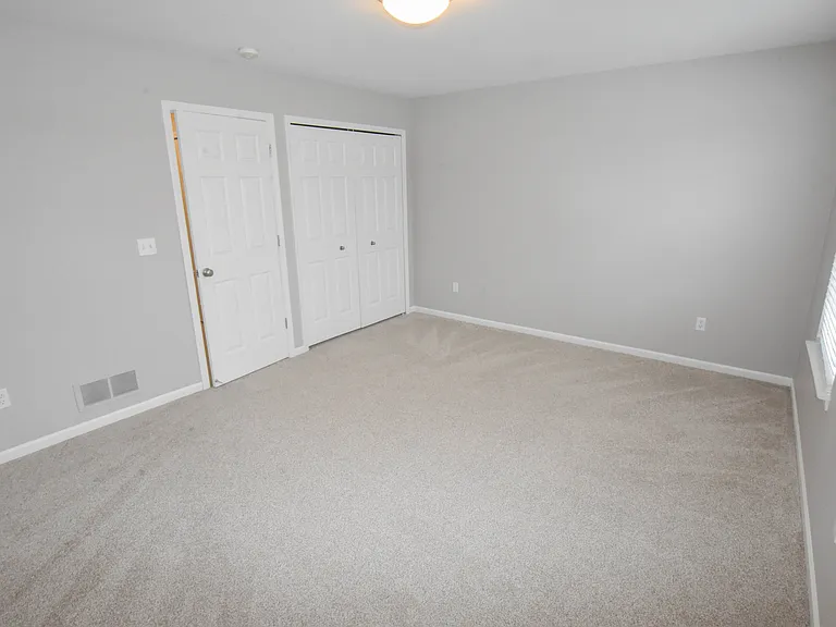 2210 Knotty Pine Trl — Photo 17