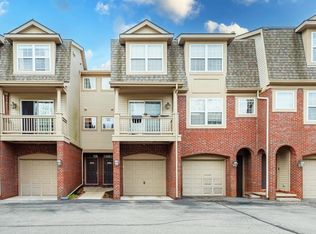 3034 Barclay Way, Ann Arbor, MI 48105