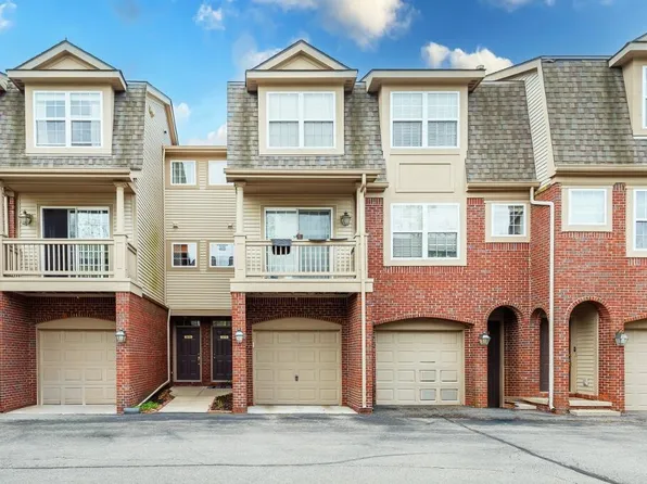 3034 Barclay Way, Ann Arbor, MI 48105