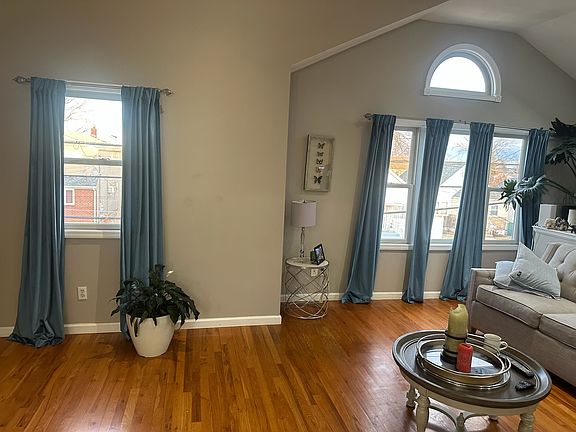 4th image of 0 Hunnewell Ave