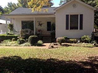 805 9th St, Barling, AR 72923