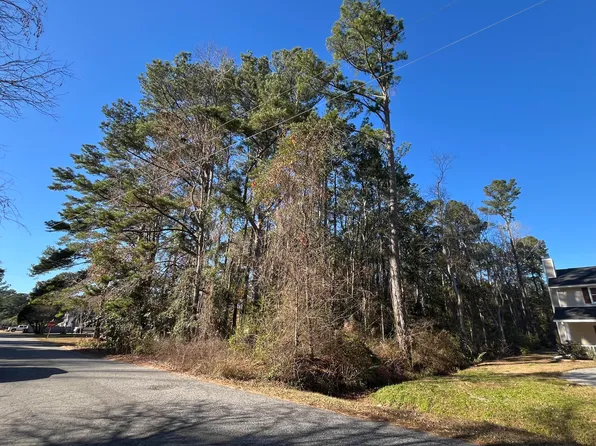 228 Wilson Dr, Summerville, SC 29483